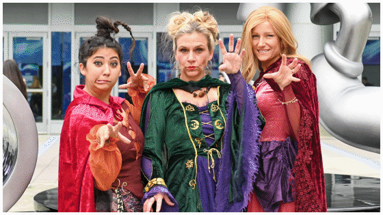 GIF of Hocus Pocus Cosplayers